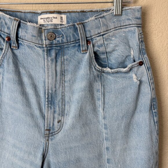 Abercrombie & Fitch The 90s Straight Leg Ultra High Rise Split Hem Jeans 10 Long - Picture 5 of 11